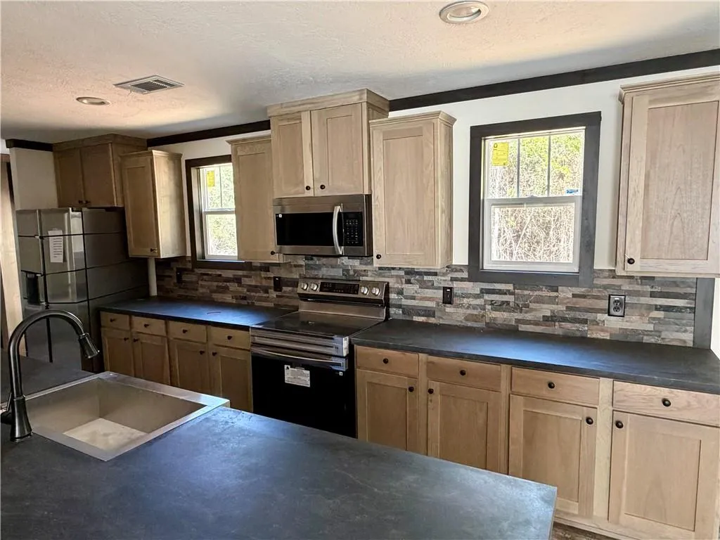 Additional image 11 of 344 Ridge Road, Seale, AL 36875