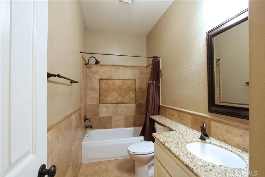 Additional image 57 of 9902 Balvanera Ave, Bakersfield, CA 93312