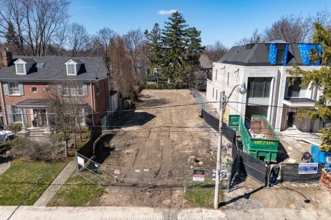 Additional image 8 of 390 Glencairn Avenue, Toronto, ON, M5N 1V1