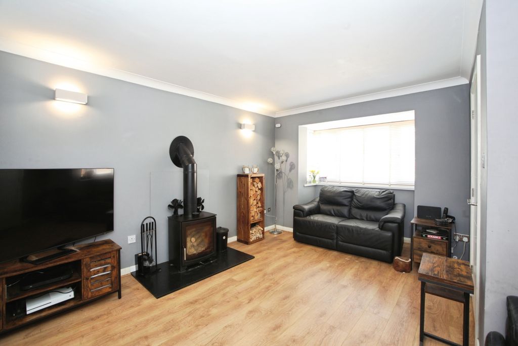 Additional image 6 of 4 bed detached house for saleBarons Court, Caldicot NP26