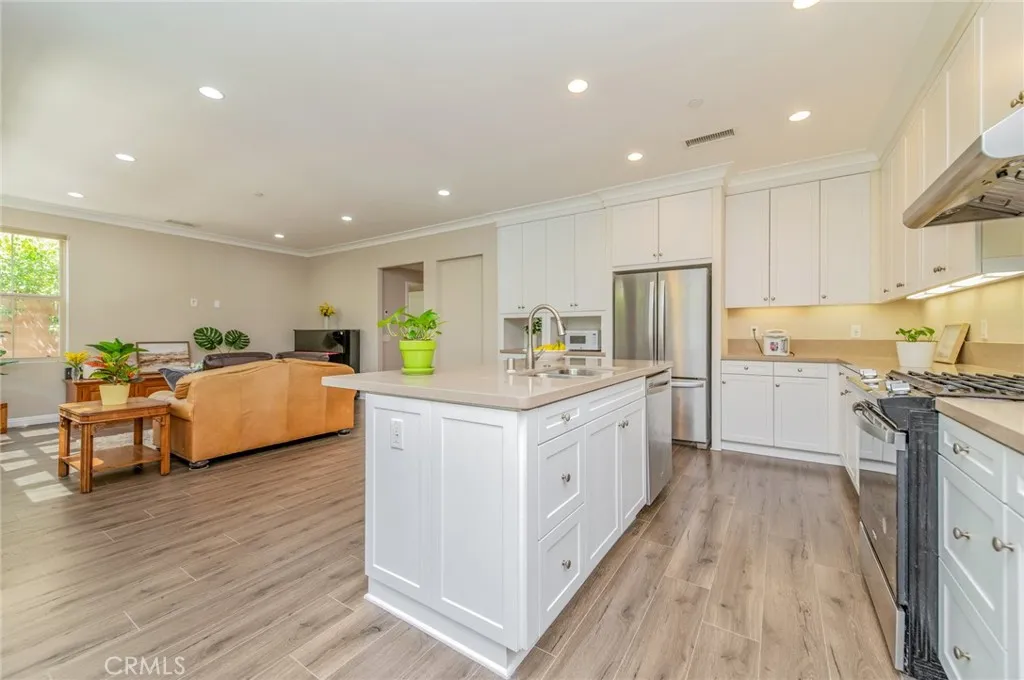 Additional image 34 of 167 Overbrook, Irvine, CA 92620