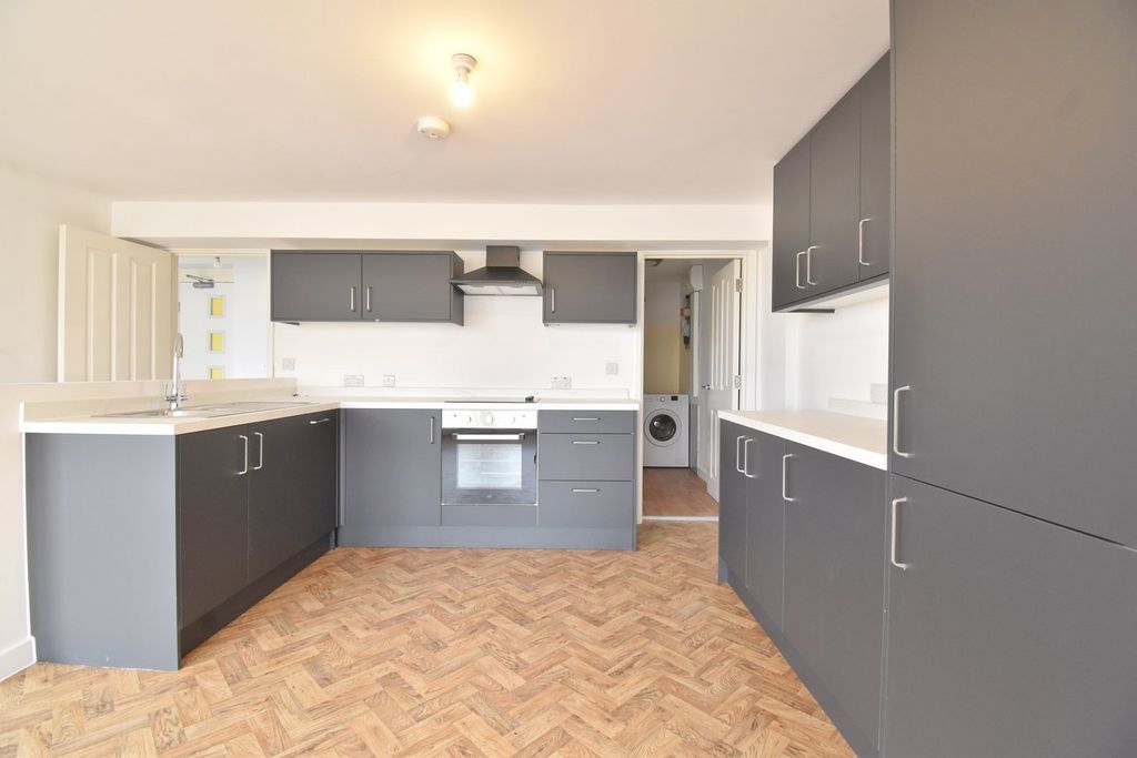 Additional image 2 of 1 bed flat to rentAraby Corner, Shepperton TW17