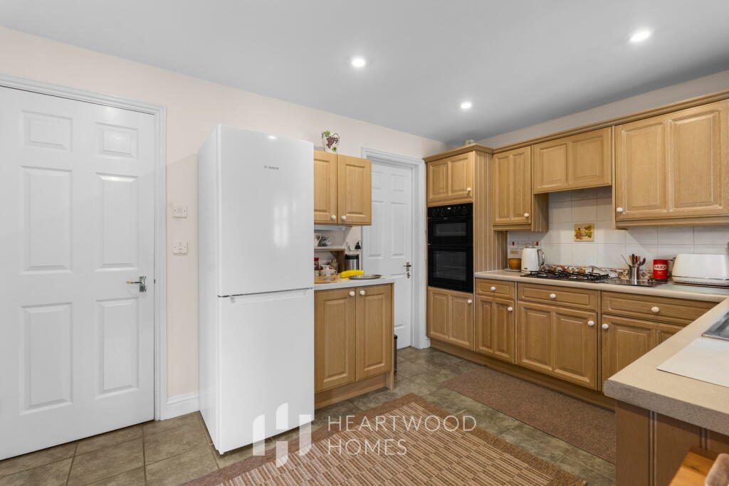 Additional image 3 of Nimrod Close, St. Albans, AL4 9XY