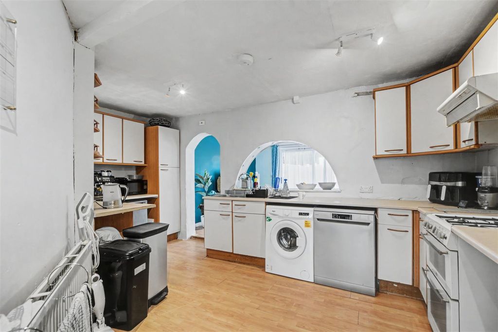 Additional image 4 of 2 bed semi-detached house for saleBramcote Avenue, Beeston NG9