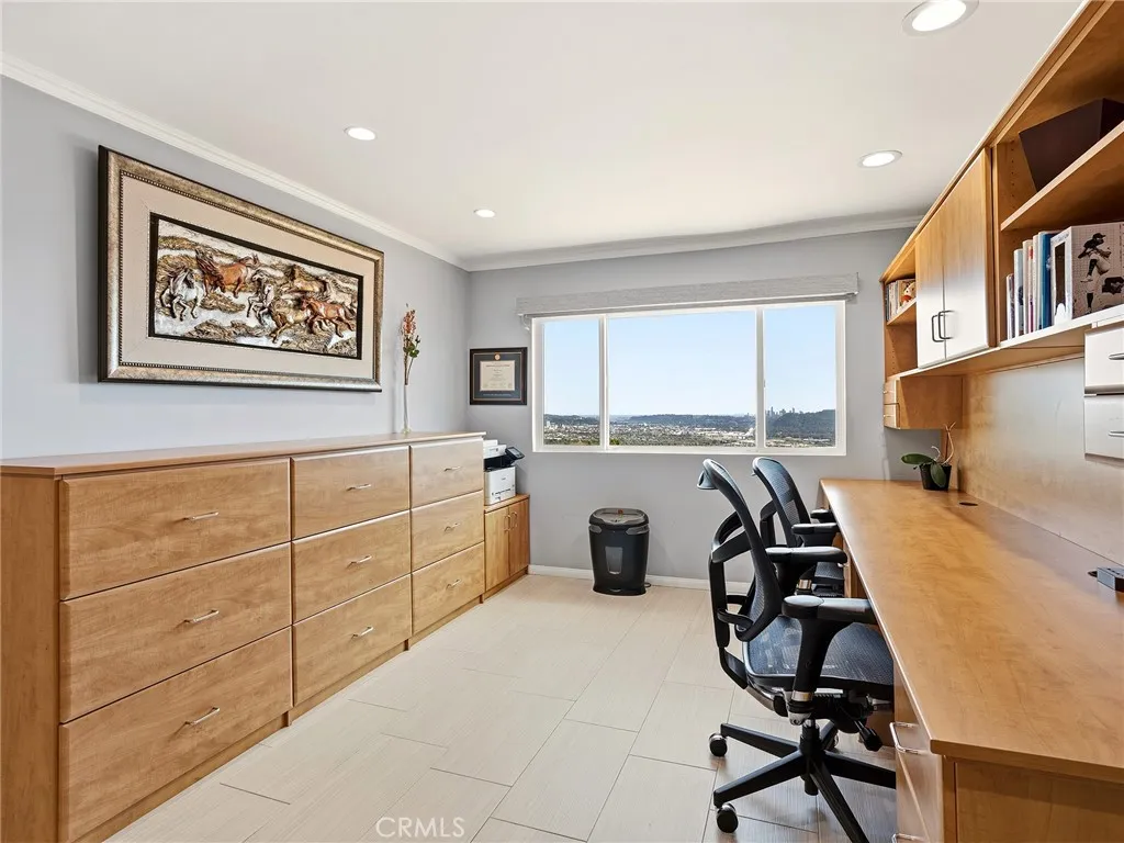 Additional image 30 of 1426 E Tujunga Avenue, Burbank, CA 91501