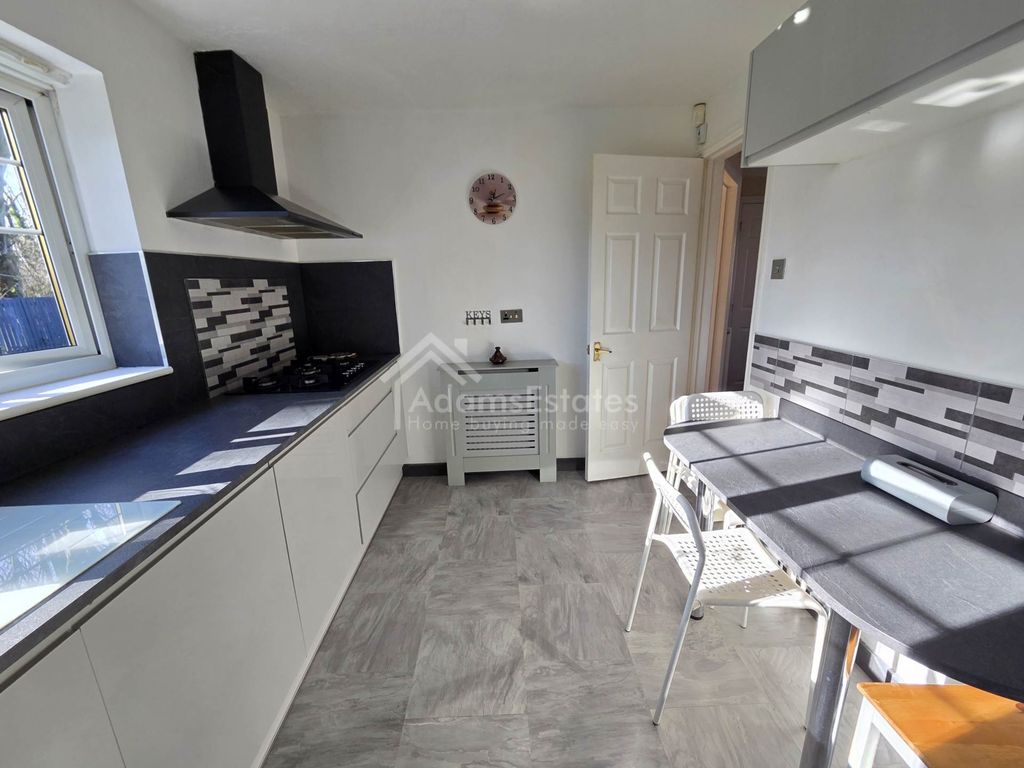 Additional image 17 of 4 bed detached house for saleOld Mill View, Dewsbury WF12