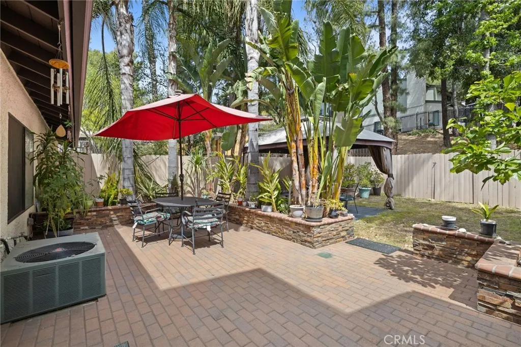 Additional image 31 of 10831 Roycroft St Unit 9, Sun Valley, CA 91352