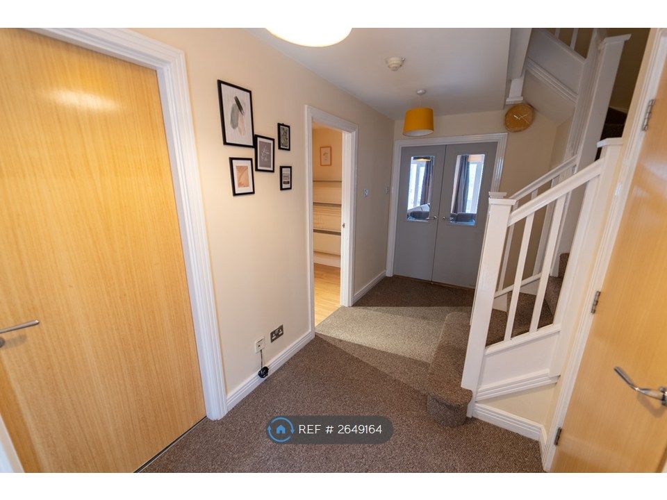3 bed flat to rentThe Mailbox, Birmingham B1 photo 2