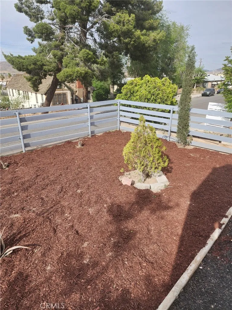 Additional image 35 of 232 E Fredricks St, Barstow, CA 92311