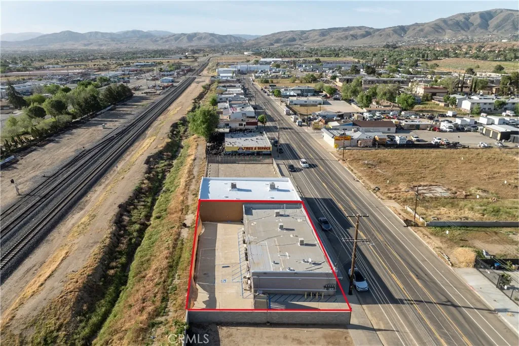 Additional image 24 of 38262 6th St E, Palmdale, CA 93550