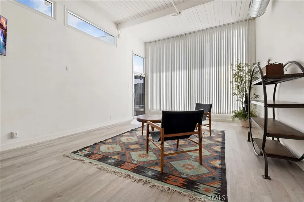Additional image 24 of 555 E 3rd St, Long Beach, CA 90802