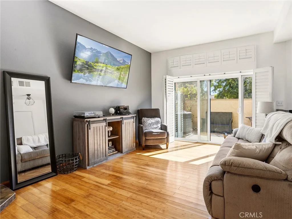 Additional image 69 of 7100 Balboa Boulevard Unit 805, Lake Balboa, CA 91406