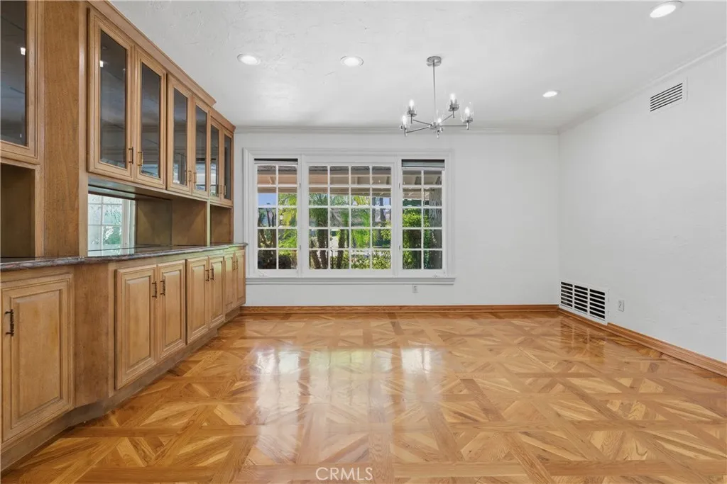 Additional image 11 of 19803 Linnet Street, Woodland Hills, CA 91364