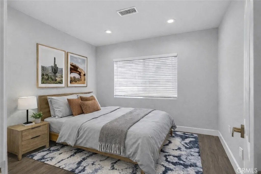 Additional image 14 of 906 W poplar Street, Compton, CA 90220