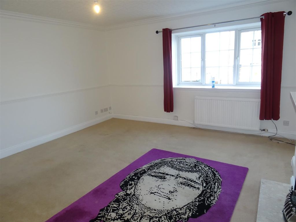 Additional image 2 of 3 bed flat to rentMain Street, Bridgend, Perth PH2