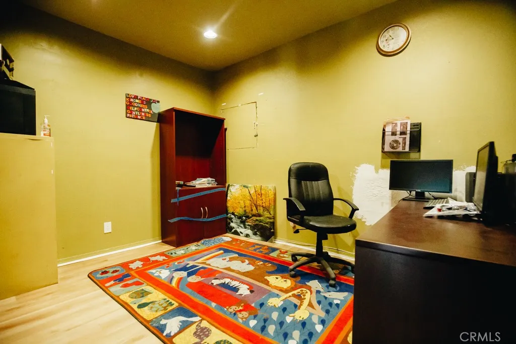 Additional image 45 of 847 N E Street, San Bernardino, CA 92410