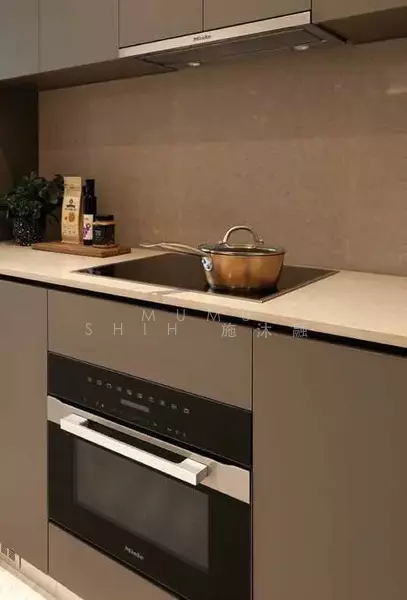 173 Chin Swee Road photo 3