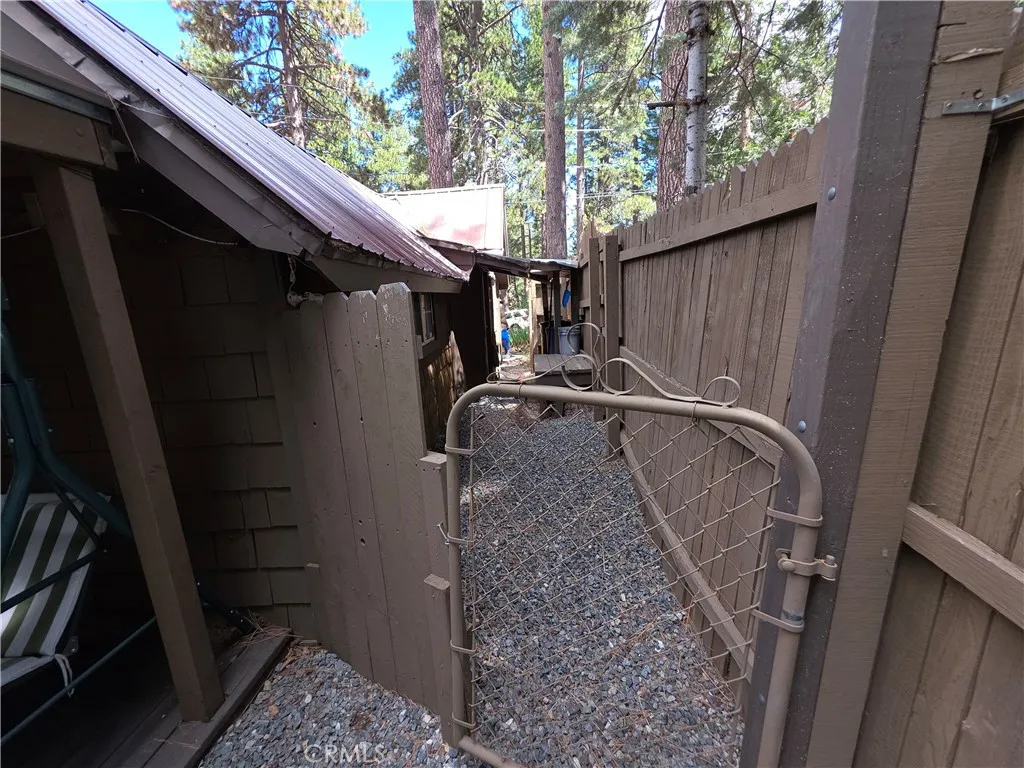 Additional image 20 of 2606 Whispering Pines Way, Running Springs, CA 92382