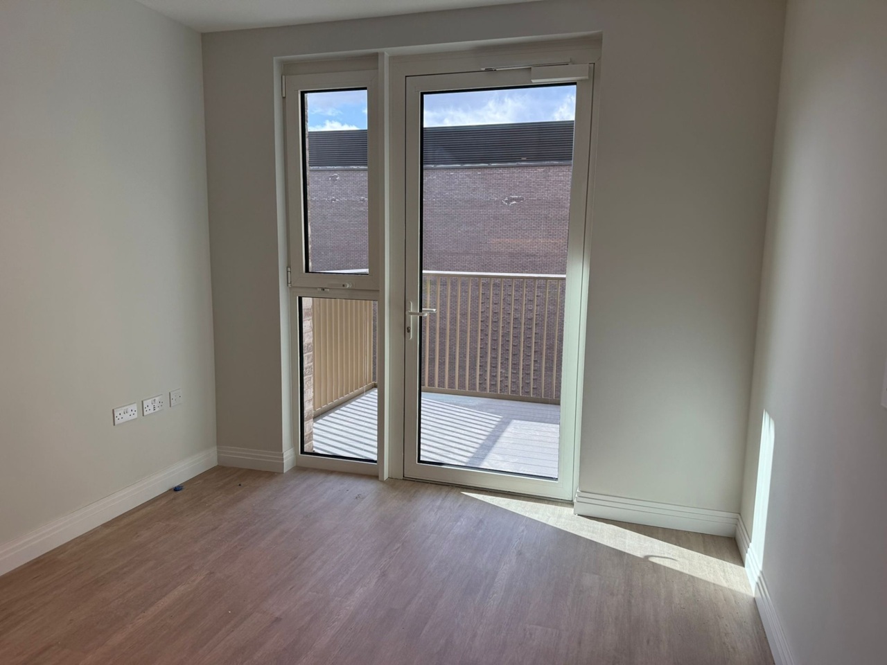 1 Bed Flat, Gasholder Place, SE11, N1 7GU photo 3