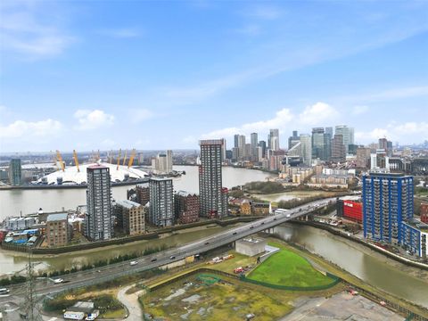 Silvertown Way, London E16