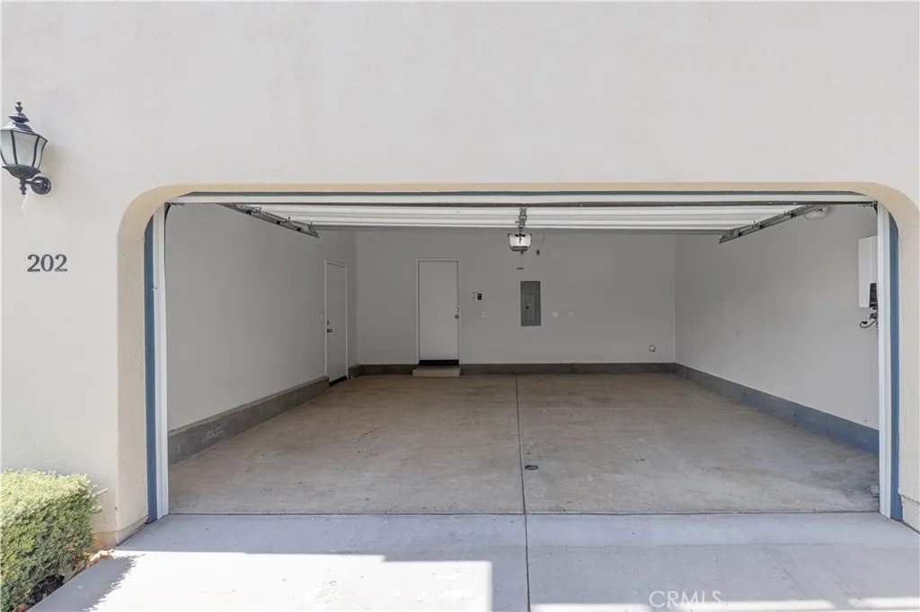 Additional image 90 of 202 Cultivate, Irvine, CA 92618