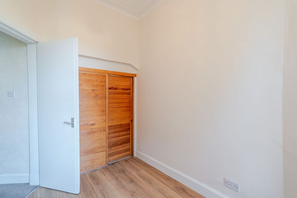Additional image 15 of 2 bed flat for sale275A, North High Street, Musselburgh, East Lothian EH21