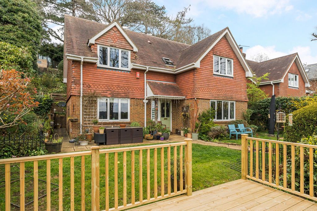 Additional image 17 of 4 bed detached house to rentShadyhanger, Godalming GU7