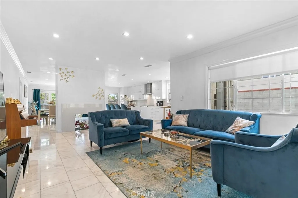 Additional image 19 of 2640 N Keystone Street, Burbank, CA 91504