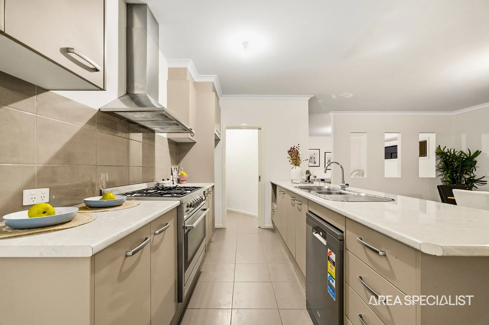 Additional image 10 of 4 Kingbird Avenue, Tarneit VIC 3029