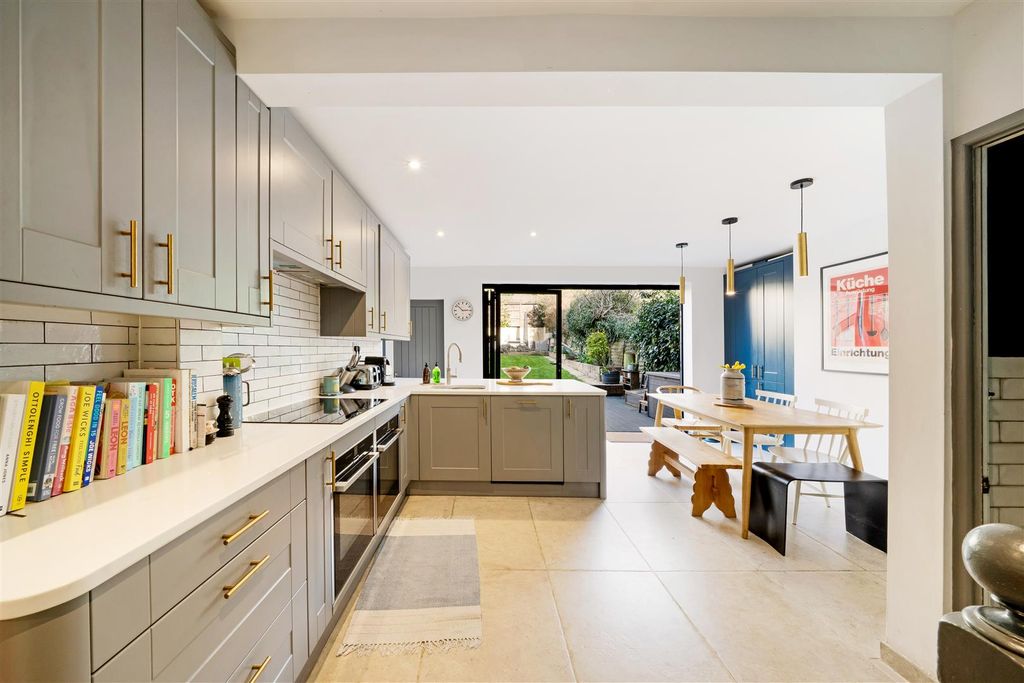 Additional image 4 of 4 bed property for salePrior Park Road, Widcombe, Bath BA2