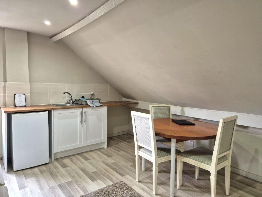 Additional image 13 of The George, 67 Woolley Street, Bradford on Avon, Wiltshire BA15 1AQ