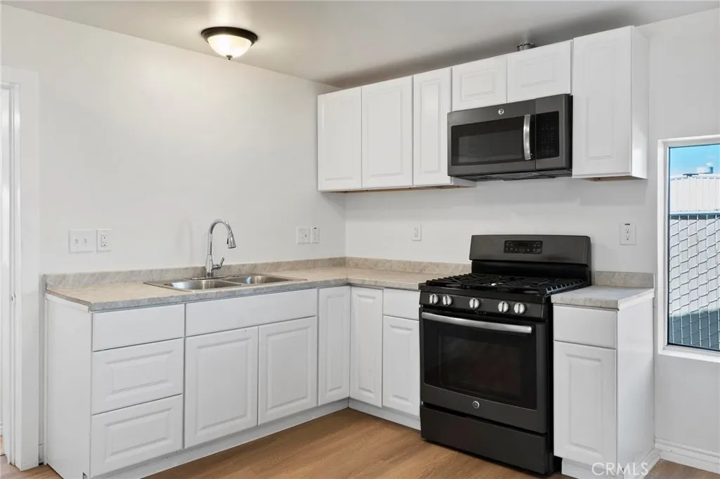 Additional image 12 of 395 W 4th St, Beaumont, CA 92223