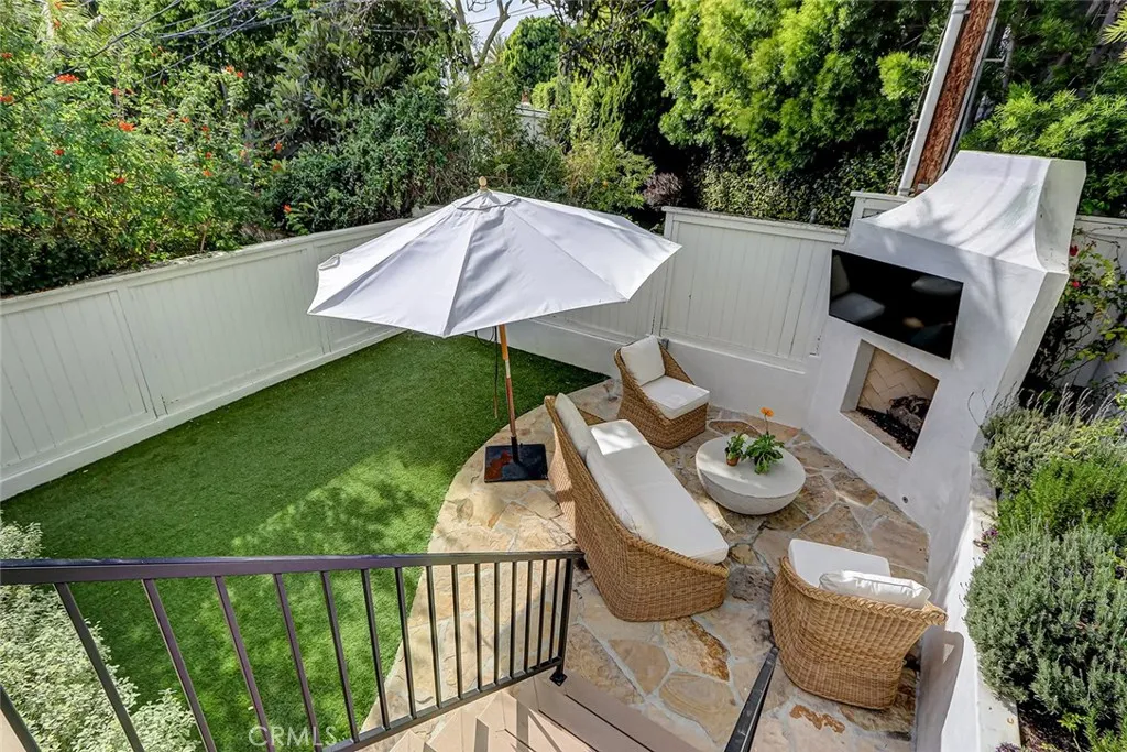 Additional image 54 of 3211 N Valley Dr, Manhattan Beach, CA 90266
