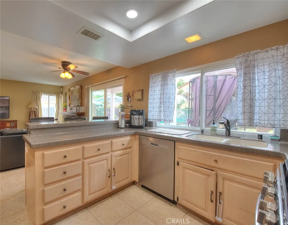 Additional image 32 of 29073 Forest View Vw, Lake Elsinore, CA 92530