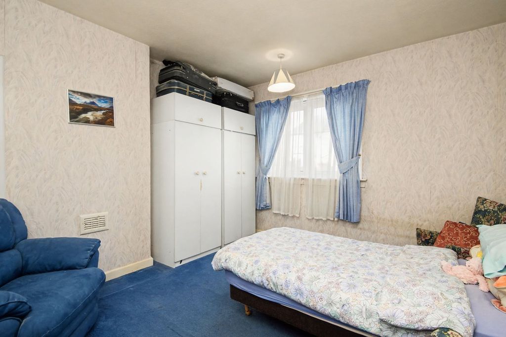 Additional image 5 of 2 bed flat for saleLamond Drive, St Andrews KY16