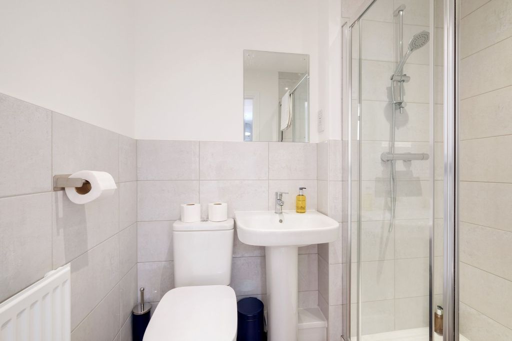 Additional image 45 of 5 bed semi-detached house to rentKempster Way, Weston Turville, Aylesbury HP22