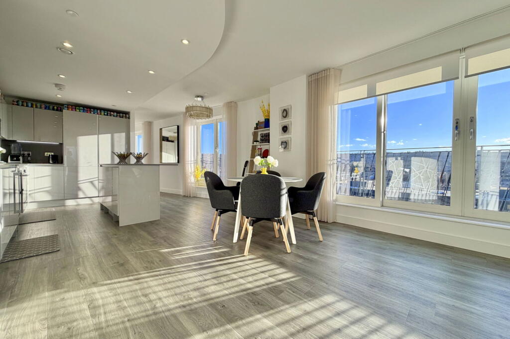 Additional image 2 of Sovereign Point, Bath