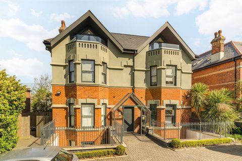 Chinbrook Road, Lee SE12