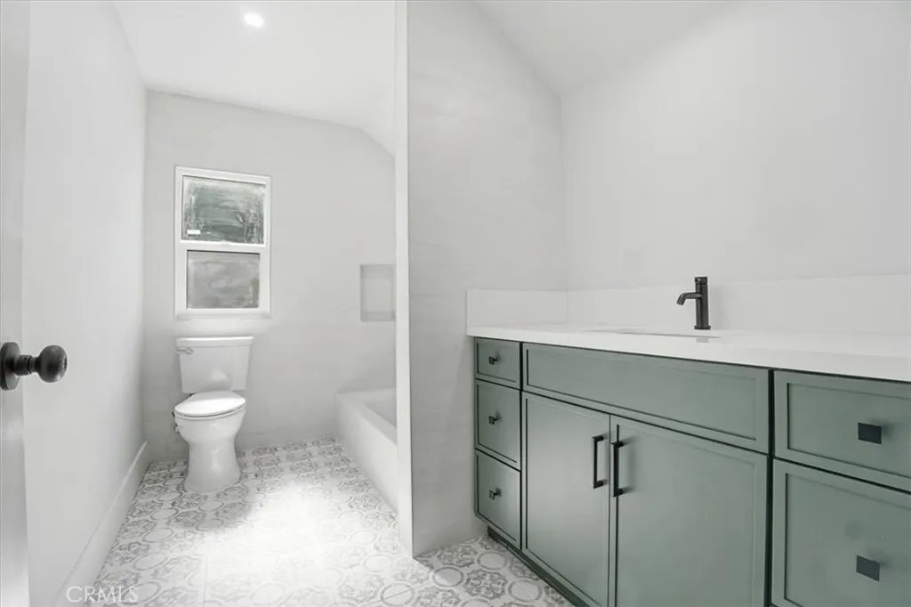 Additional image 67 of 133 S Mathews St, Los Angeles, CA 90033