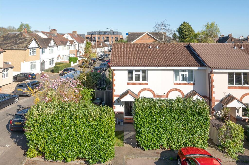 Carlbury Close, St. Albans, Hertfordshire