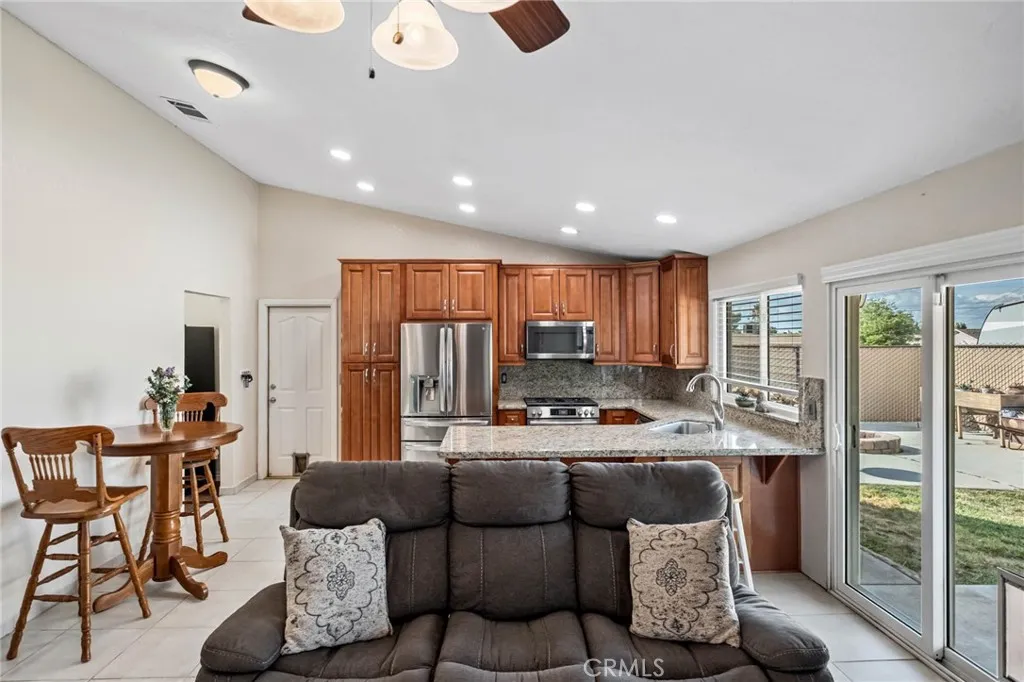 Additional image 17 of 14837 Melbourne, Hesperia, CA 92345