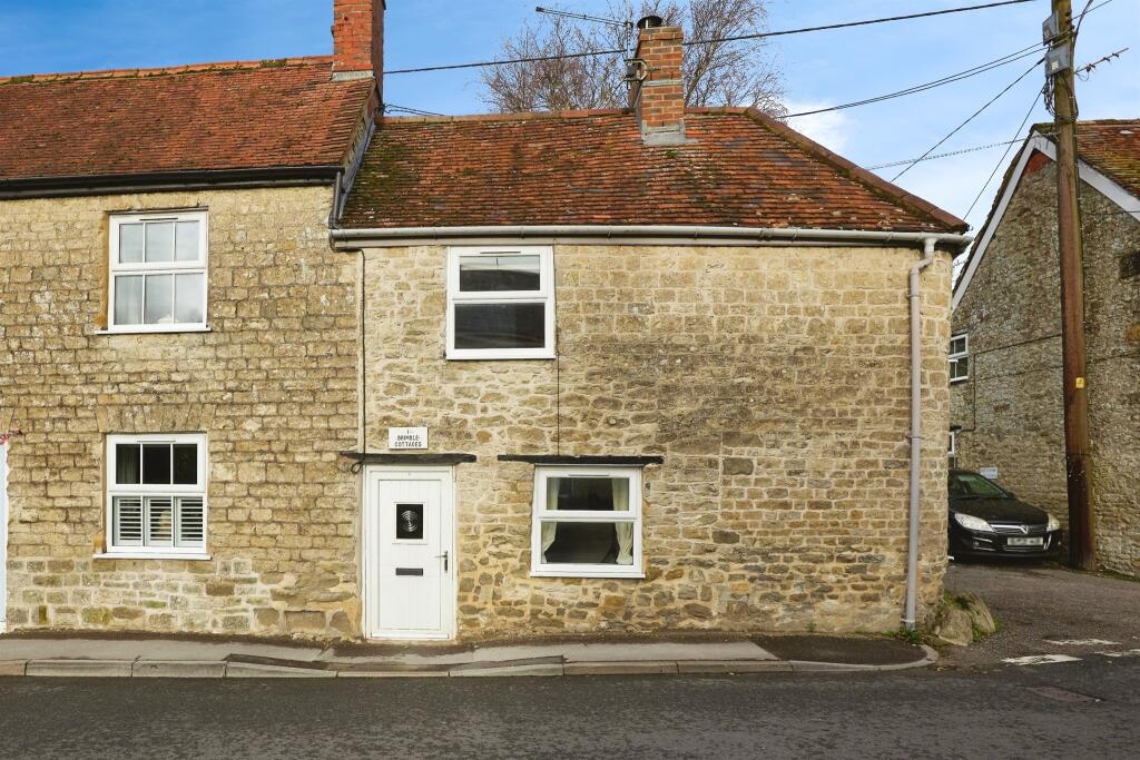 Castle Street, Mere, Warminster