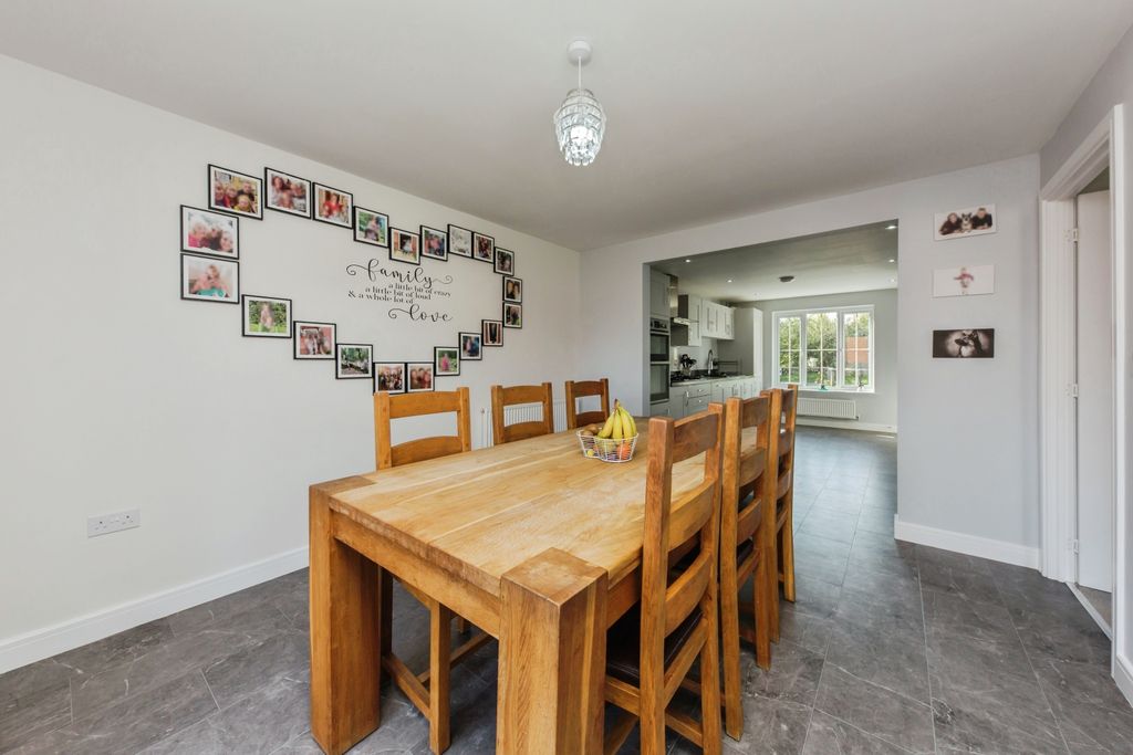Additional image 9 of 4 bed detached house for saleBlack Croft Close, Shavington, Crewe CW2