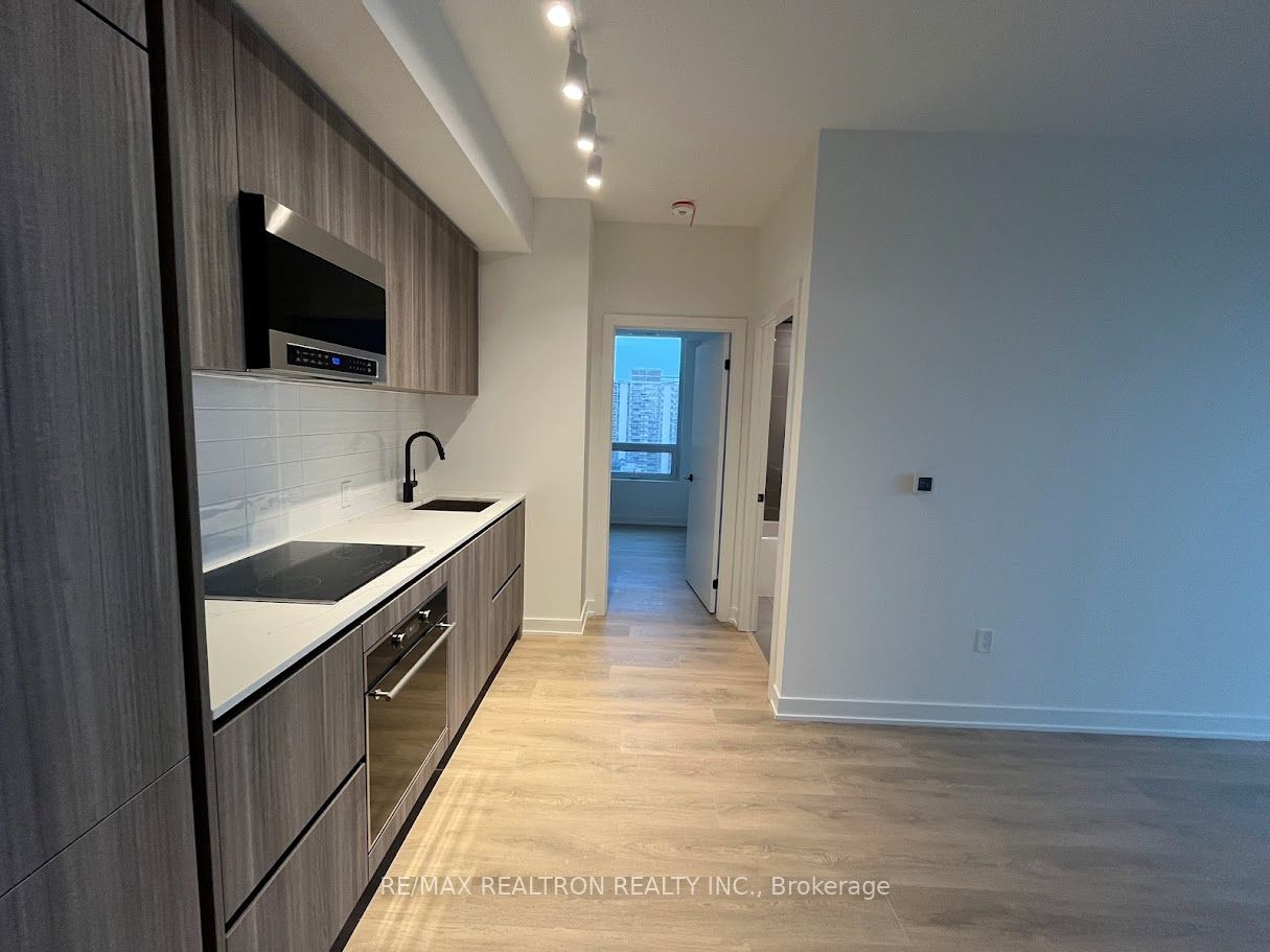 Additional image 4 of 1709-117 Broadway Avenue, Toronto, ON, M4P 1V3