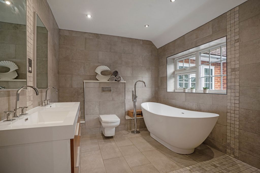 Additional image 20 of 5 bed detached house for saleHaye Lane Ombersley Droitwich, Worcestershire WR9