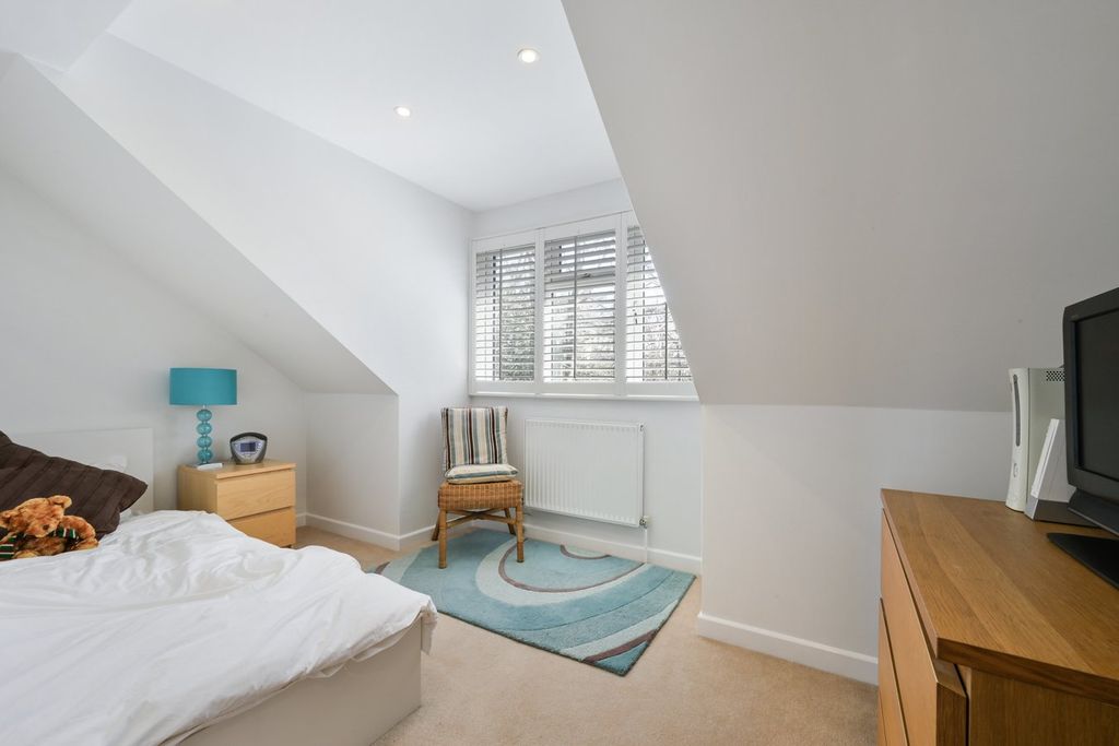 Additional image 20 of 4 bed semi-detached house for saleOatlands Avenue, Weybridge KT13