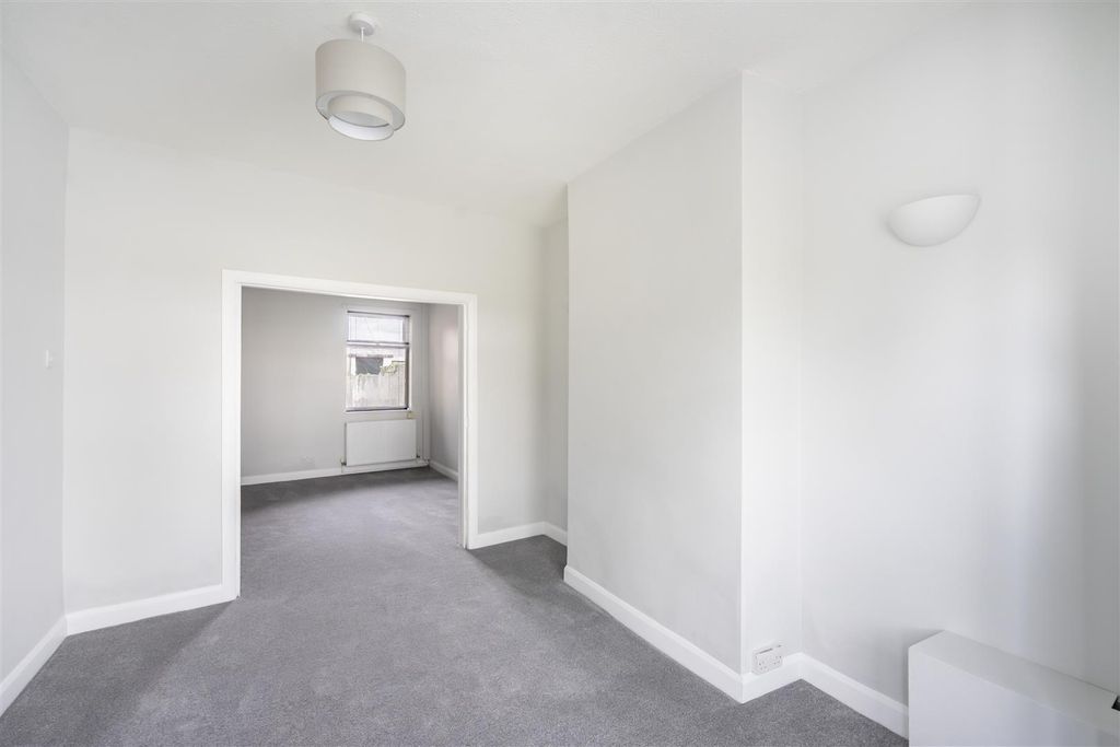 Additional image 3 of 3 bed terraced house to rentGarnet Terrace, York YO26
