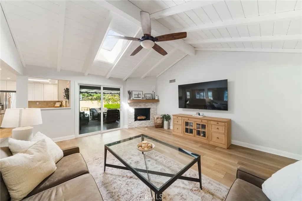 Additional image 8 of 840 S Yorba St, Orange, CA 92869