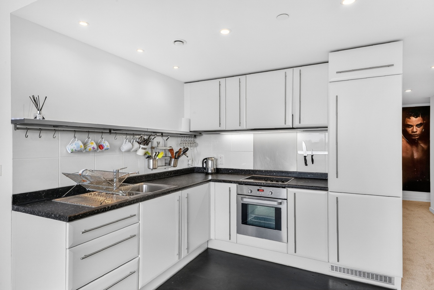2 Bed Flat, Walworth Road, SE1, N1 7GU photo 5