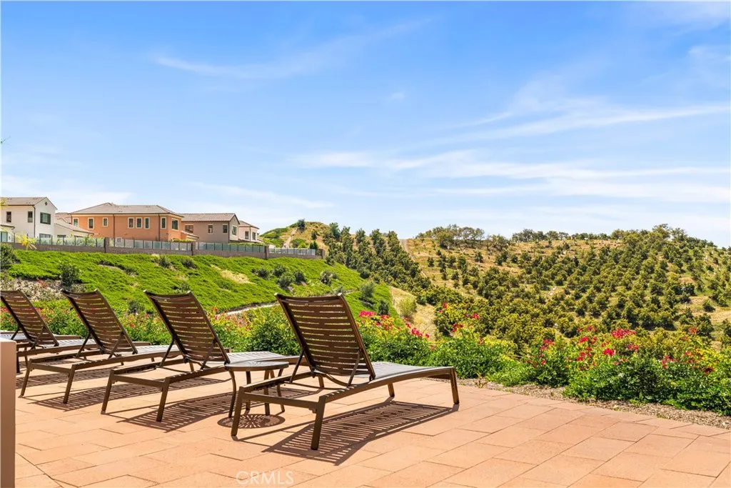 Additional image 60 of 111 Donati, Irvine, CA 92602